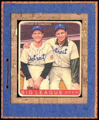 Picture, Helmar Brewing, R319-Helmar Card # 482, Hal NEWHOUSER, Hank GREENBERG, Sitting in dugout, Detroit Tigers